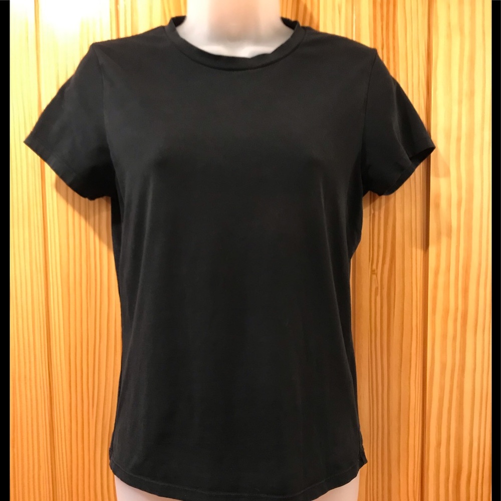 🎉4 For $25🎉 Banana Republic Black Stretch Tee